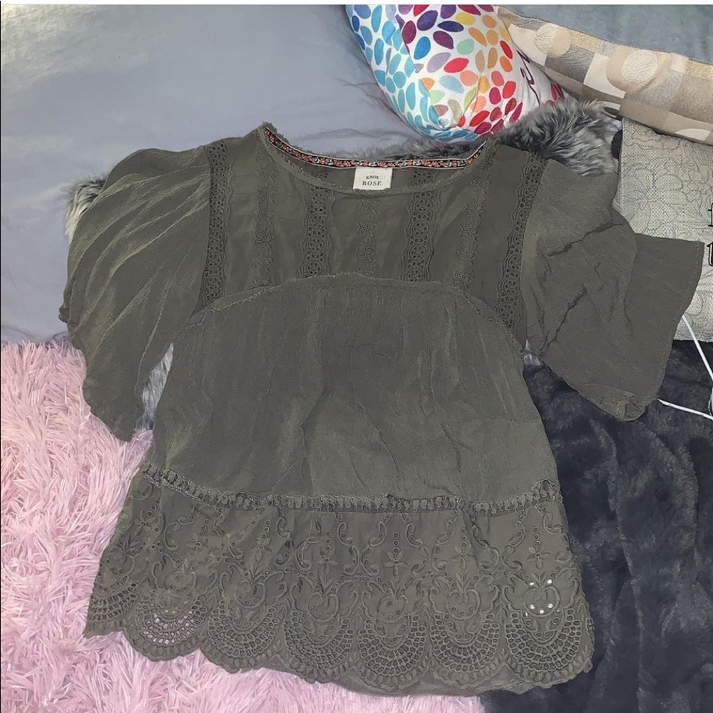 Green flowy top